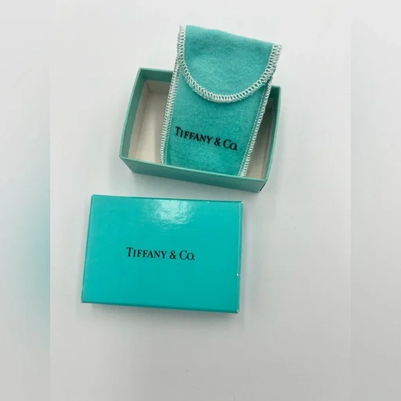 Tiffany & Co Paloma's Graffiti X Pendant Necklace EUC
